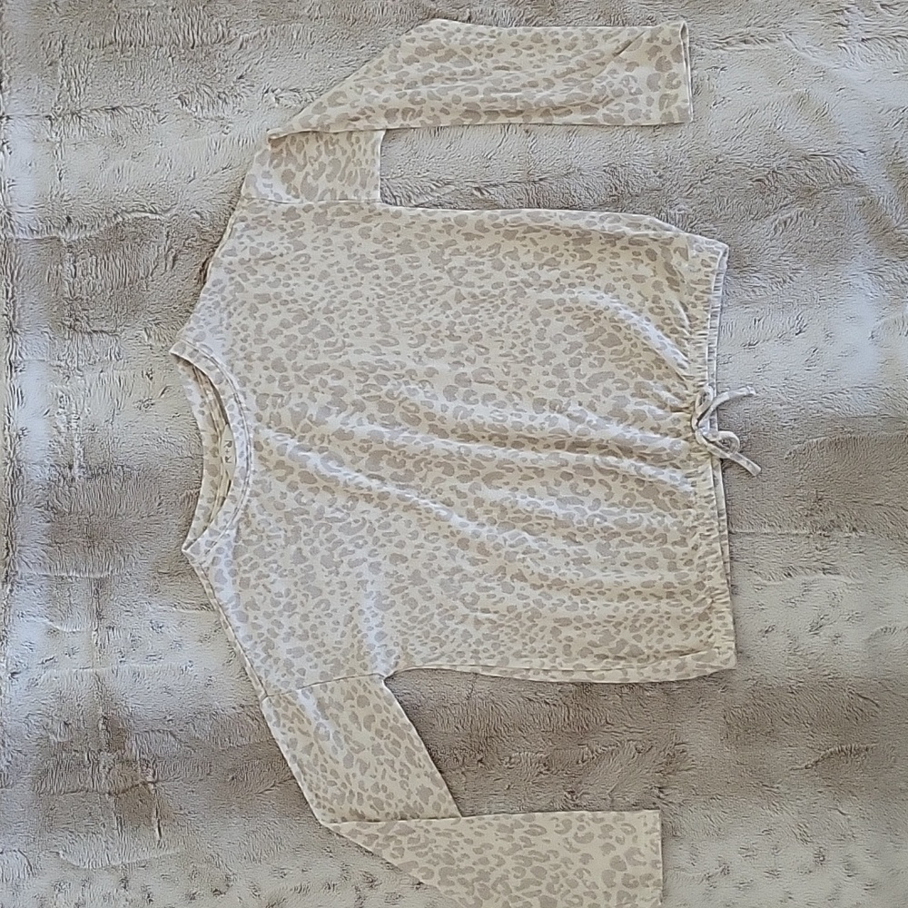 R&R girl's long sleeve top